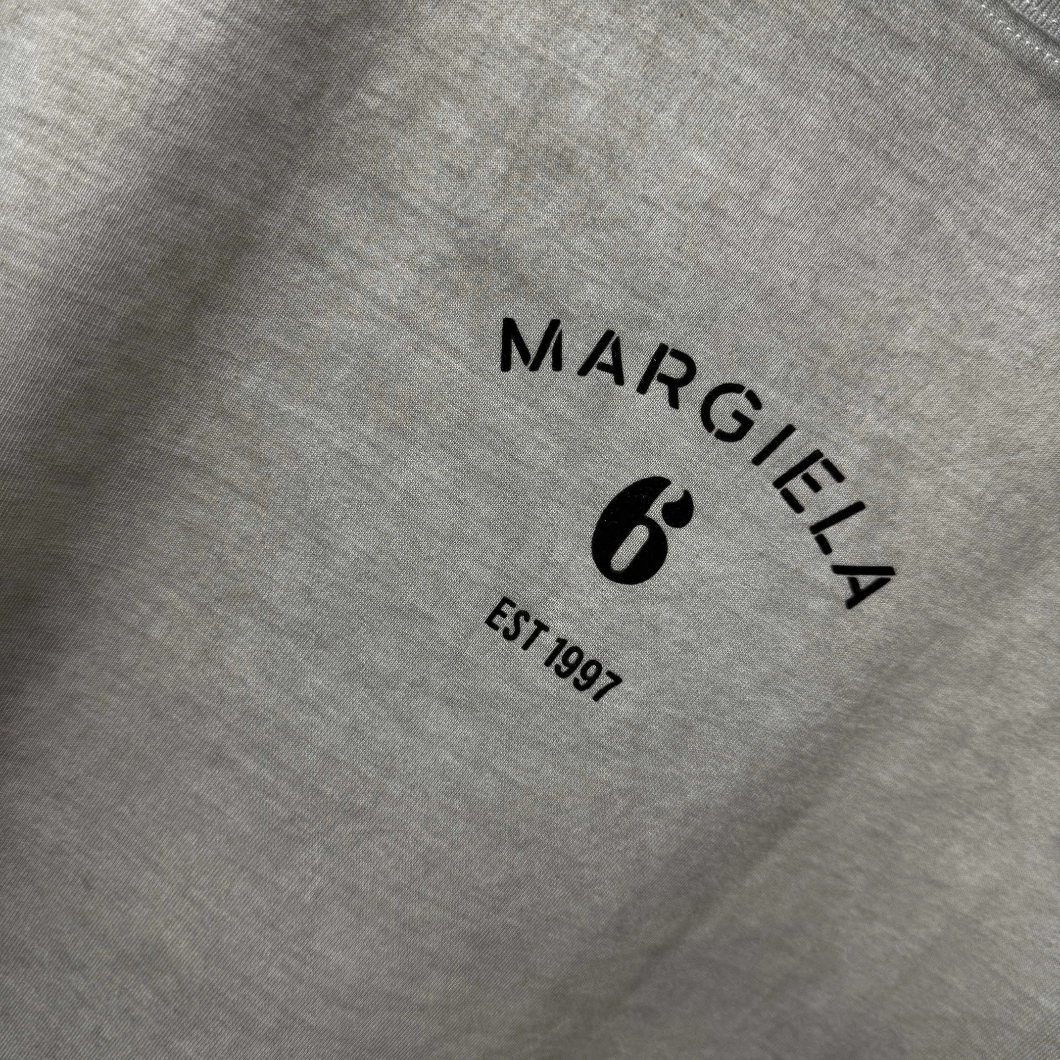 # MM 6 *2026 New Arrival 320 tee Same Style : Size :S M L XL XXL Size： S （90-130 ） M （120-150 ） L （140-165 ） XL （160-180 ） XXL （180-210 ）